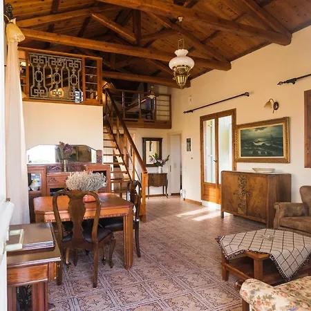 Palaiopolis House