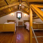 Palaiopolis House *