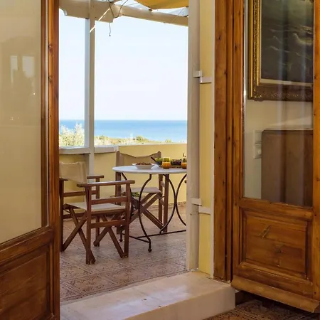 Palaiopolis House Avlémonasz