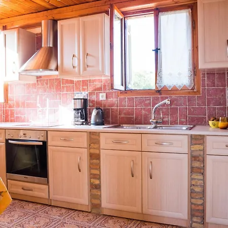 Palaiopolis House * Авлемонас